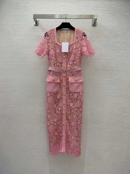 дизайнер 2023, женские водорастворимые кружевные вышиванки, элегантные платья-карандаш, квадратный воротник, пуговицы на поясе, платье с коротким рукавом, розовый