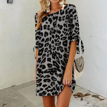 Женская одежда платье с круглым вырезом и леопардовым принтом