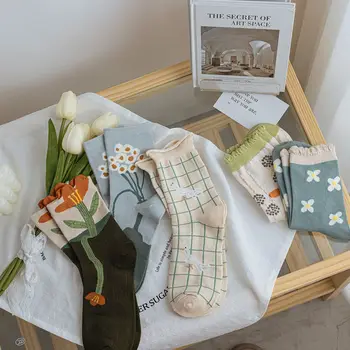 Носки для экипажа Для женщин, Весенние хлопчатобумажные носки с милым цветком, Дышащие носки в японском стиле, Повседневные чулочно-носочные изделия средней длины